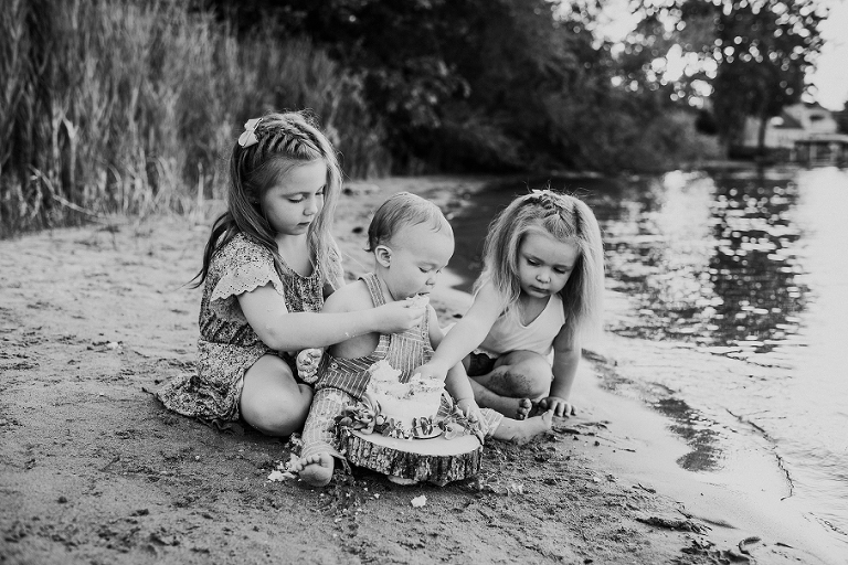 siblings
