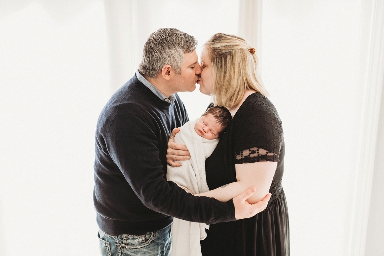 Newborn lifestyle Photographer