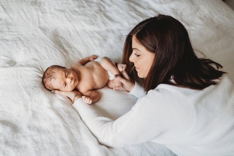Newborn lifestyle photographer