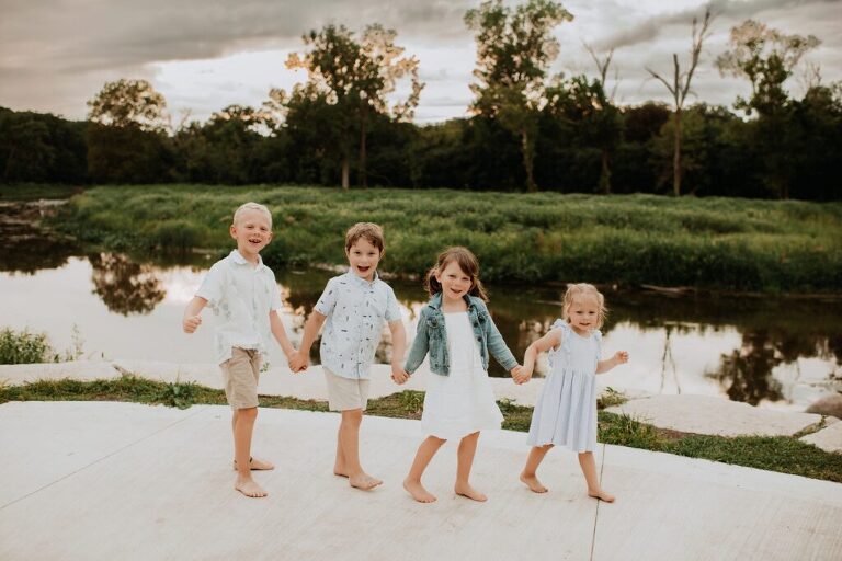 Summer family photoshoot at creek in Oak Brook IL